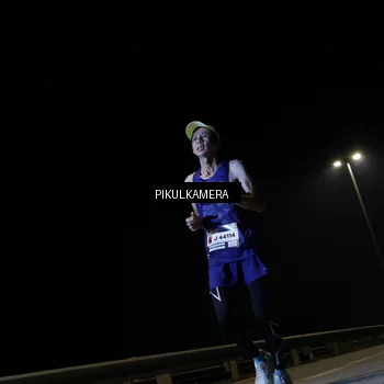 Runner Photo 7510985