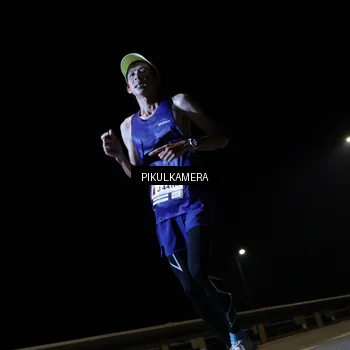 Runner Photo 7510986
