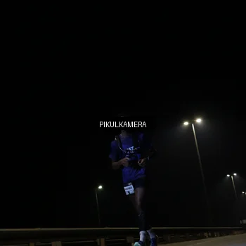 Runner Photo 7510990