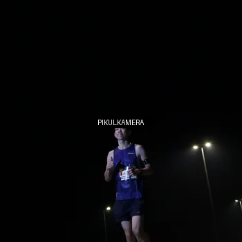 Runner Photo 7511007