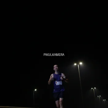 Runner Photo 7511009