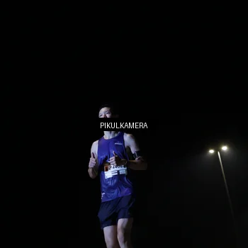 Runner Photo 7511014