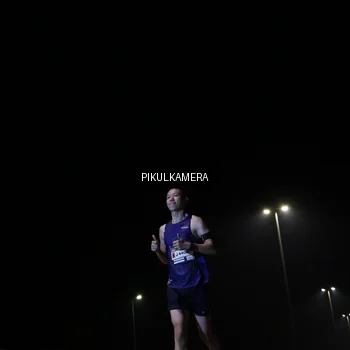 Runner Photo 7511015