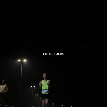 Runner Photo 7511020