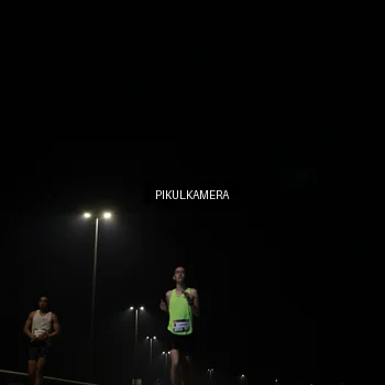 Runner Photo 7511022