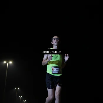 Runner Photo 7511034