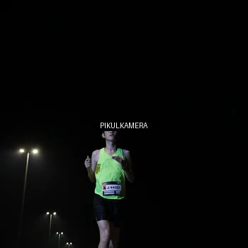 Runner Photo 7511035