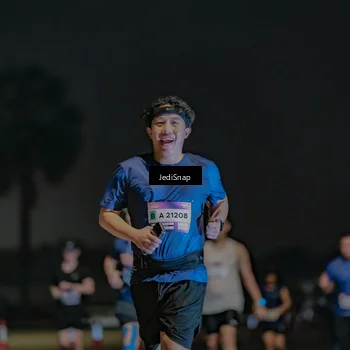 Runner Photo 7511037