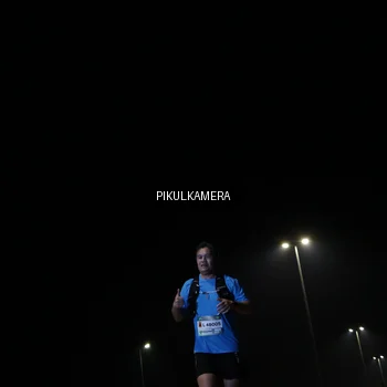 Runner Photo 7511039