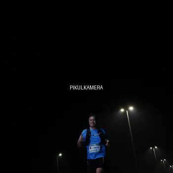 Runner Photo 7511041