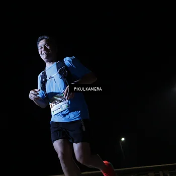 Runner Photo 7511051
