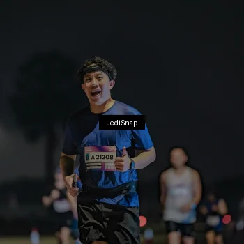 Runner Photo 7511097
