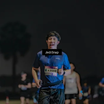 Runner Photo 7511104