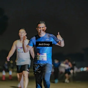 Runner Photo 7511111
