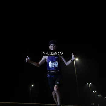 Runner Photo 7511118
