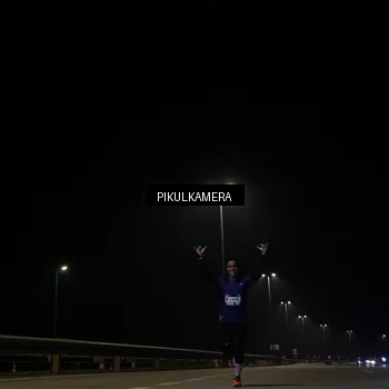 Runner Photo 7511126
