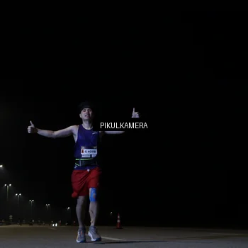 Runner Photo 7511168
