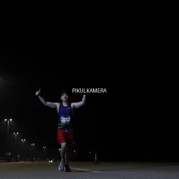 Runner Photo 7511170