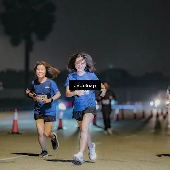 Runner Photo 7511198