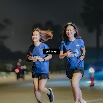 Runner Photo 7511216