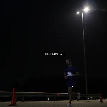 Runner Photo 7511222