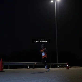 Runner Photo 7511229
