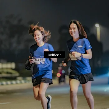 Runner Photo 7511231