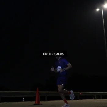 Runner Photo 7511236