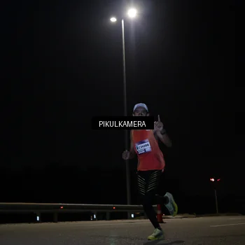Runner Photo 7511250