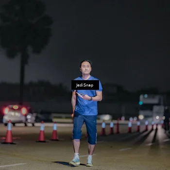 Runner Photo 7511264