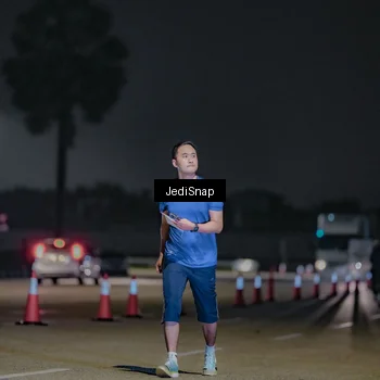 Runner Photo 7511269