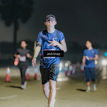 Runner Photo 7511287