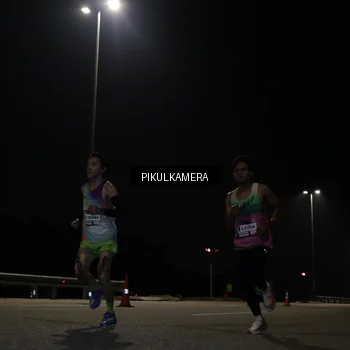 Runner Photo 7511290