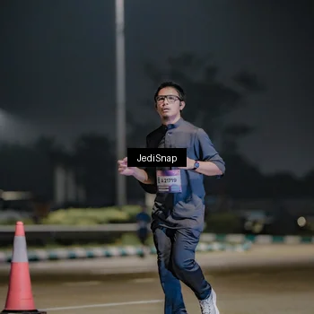 Runner Photo 7511292