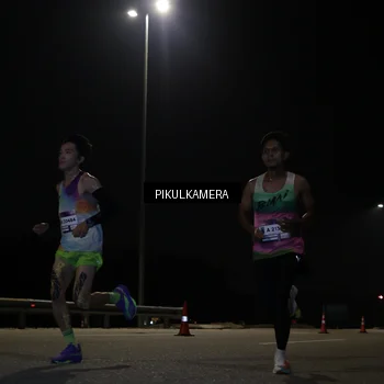 Runner Photo 7511293