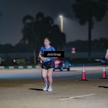 Runner Photo 7511314
