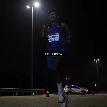 Runner Photo 7511330