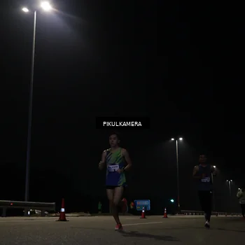 Runner Photo 7511342