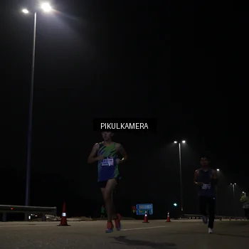 Runner Photo 7511347