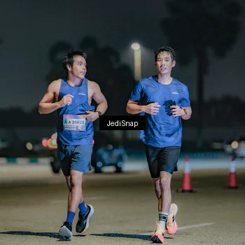 Runner Photo 7511349