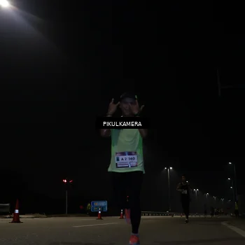Runner Photo 7511351