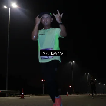 Runner Photo 7511380