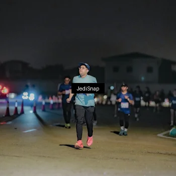 Runner Photo 7511385
