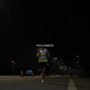 Runner Photo 7511389