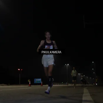 Runner Photo 7511392