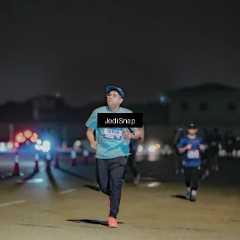 Runner Photo 7511401