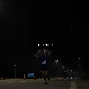 Runner Photo 7511421