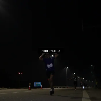 Runner Photo 7511422