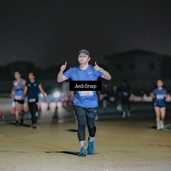 Runner Photo 7511423