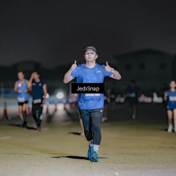 Runner Photo 7511430